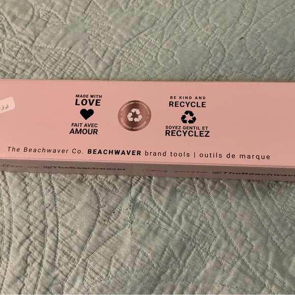 Pink Ceramic Styling Iron - Picture 2 of 2